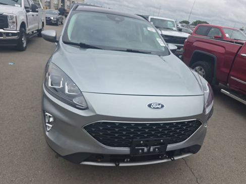 Used 2022 Ford Escape SEL w/ Technology Package FWD image 6