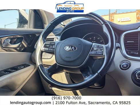 Used 2019 Kia Sorento EX AWD/4WD image 14