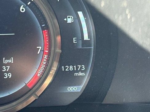 Used 2015 Lexus IS 250 w/ F-Sport Package RWD image 10