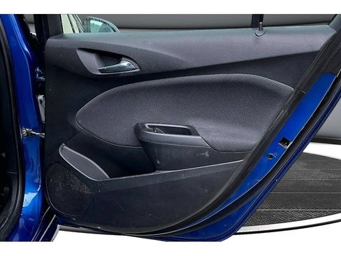 Used 2018 Chevrolet Cruze LT w/ Convenience Package FWD image 44