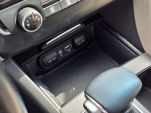 Used 2017 Kia Optima LX image 8