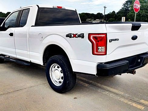 Used 2017 Ford F150 XL w/ Equipment Group 101A Mid image 7