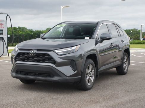 Used 2023 Toyota RAV4 XLE w/ Convenience Package FWD image 24