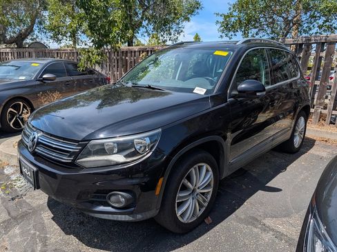 Used 2014 Volkswagen Tiguan SEL AWD/4WD image 3