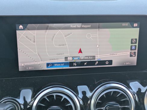 Certified 2022 Mercedes-Benz GLA 35 AMG 4MATIC image 22