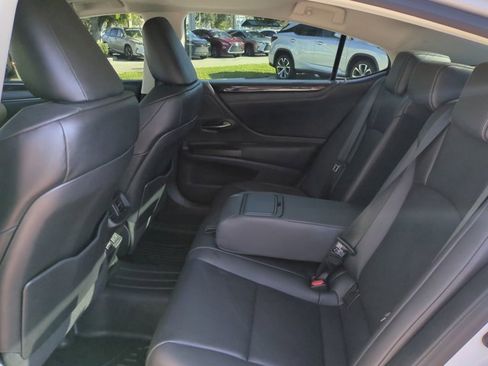 Used 2020 Lexus ES 350 w/ Premium Package image 13