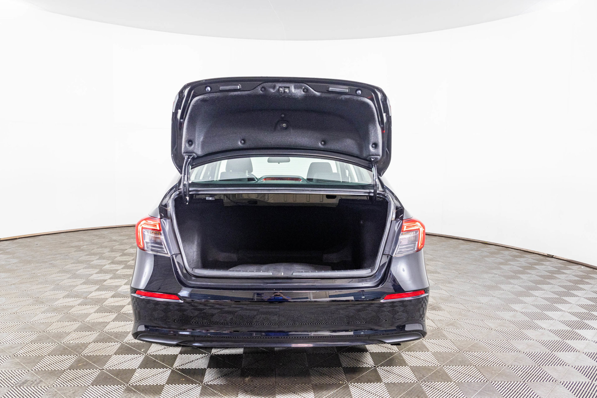 Used 2022 Honda Civic LX image 37