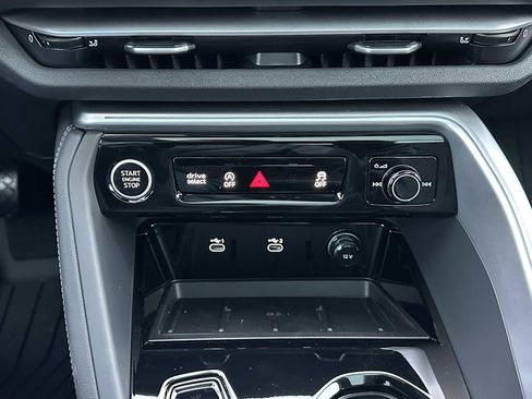 New 2025 Audi Q5 Premium Plus image 26