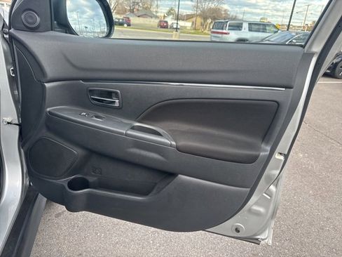 Used 2022 Mitsubishi Outlander Sport ES image 22
