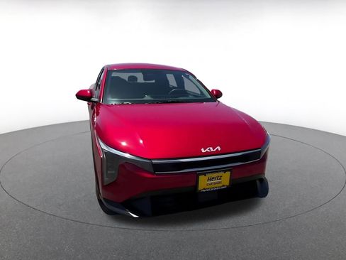 Used 2025 Kia K4 FWD image 9