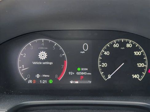 Used 2024 Honda CR-V EX image 11