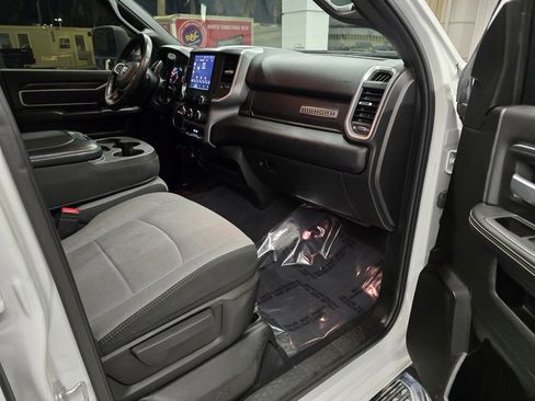 Used 2024 RAM 3500 Big Horn image 39
