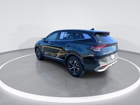 Certified 2024 Kia Sportage EX image 6