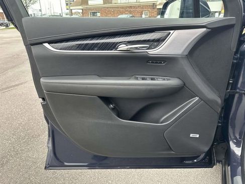 Certified 2025 Cadillac XT6 Premium Luxury w/ Technology Package image 16