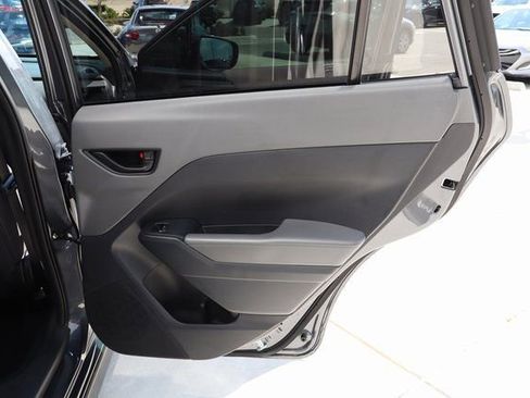 Used 2025 Subaru Crosstrek 2.0i Premium image 27