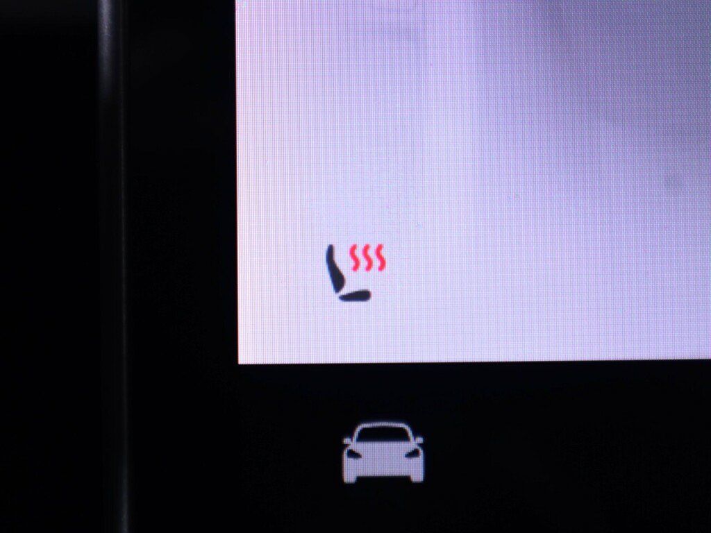 Used 2018 Tesla Model 3 Long Range RWD image 14