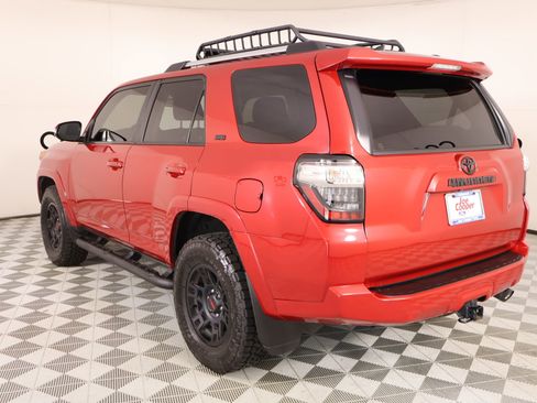 Used 2023 Toyota 4Runner SR5 Premium w/ Moonroof Package AWD/4WD image 26