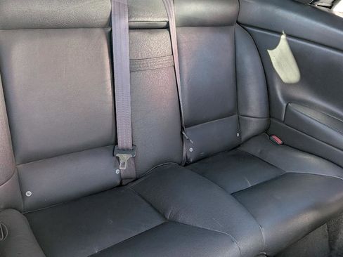 Used 2004 Volvo C70 HT image 13