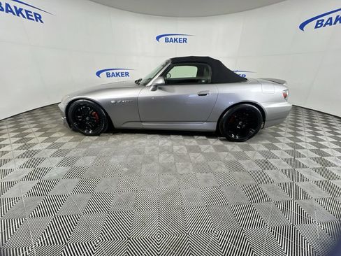 Used 2006 Honda S2000 image 5
