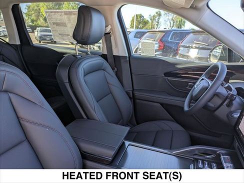 New 2026 Lincoln Nautilus Premier AWD/4WD image 14