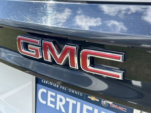 Certified 2024 GMC Acadia AT4 w/ Luxury Package image 10