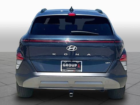 Used 2024 Hyundai Kona Limited FWD image 4