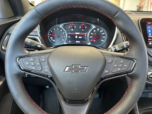 Used 2024 Chevrolet Equinox RS w/ RS Leather Package image 27
