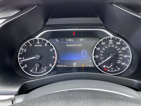 Used 2017 Nissan Murano Platinum w/ Platinum Technology Package image 26