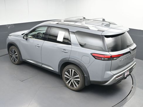 Certified 2023 Nissan Pathfinder Platinum w/ Cargo Package image 41