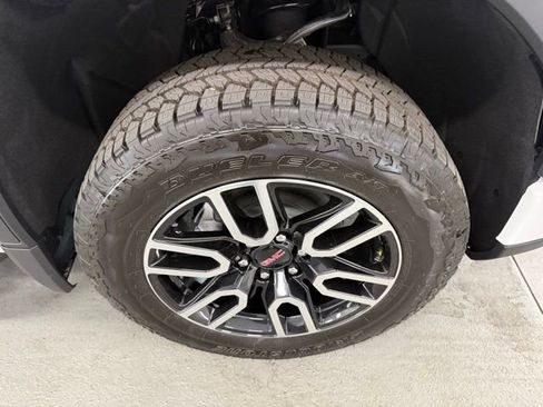 New 2026 GMC Sierra 1500 AT4 w/ AT4 Premium Package image 4