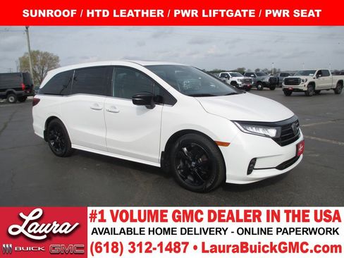 Used 2023 Honda Odyssey Sport image 1