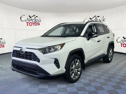 Used 2019 Toyota RAV4 XLE Premium w/ Cold Weather Package image 4