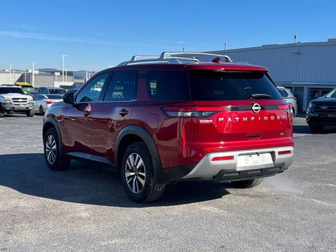 Used 2023 Nissan Pathfinder SL image 7