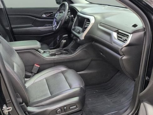 Used 2019 GMC Acadia SLT w/ LPO, Black Accent Package AWD/4WD image 23