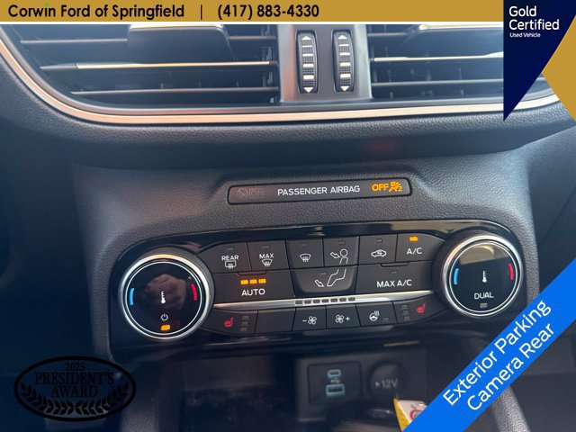 Used 2022 Ford Escape SEL w/ SEL Stealth AWD Package image 18