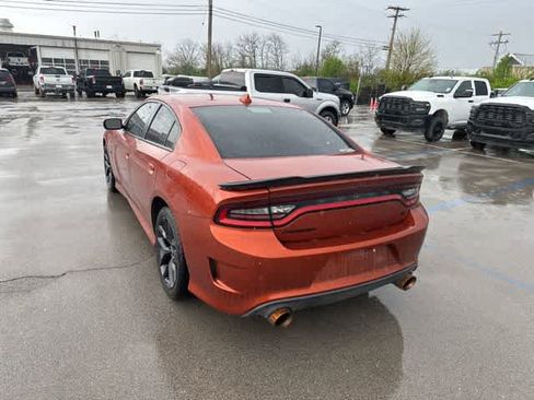 Used 2021 Dodge Charger R/T w/ Blacktop Package image 17