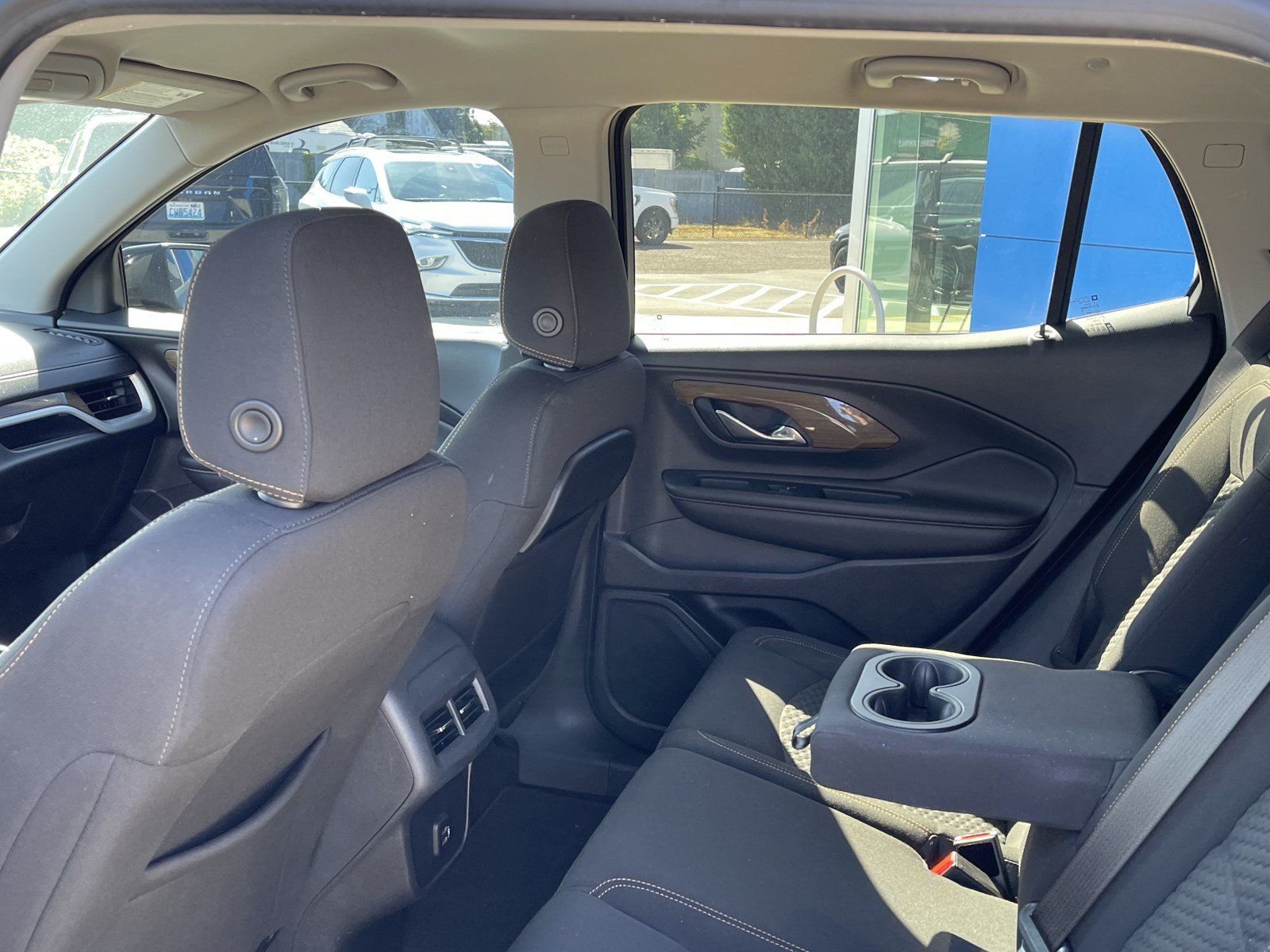 Used 2020 GMC Terrain SLE w/ Elevation Edition AWD/4WD image 13