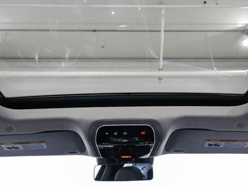 Certified 2022 Mercedes-Benz C 300 Sedan image 12
