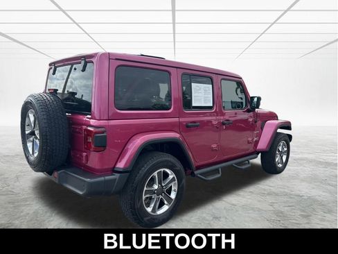 Certified 2022 Jeep Wrangler Unlimited Sahara w/ LED Lighting Group AWD/4WD image 5