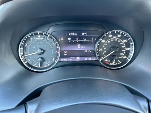 Used 2021 Nissan Armada SV image 5