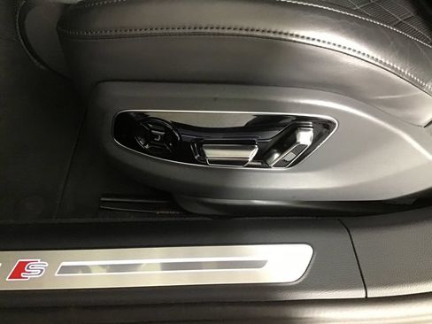 Used 2020 Audi S8 L w/ Full Leather Package AWD/4WD image 31