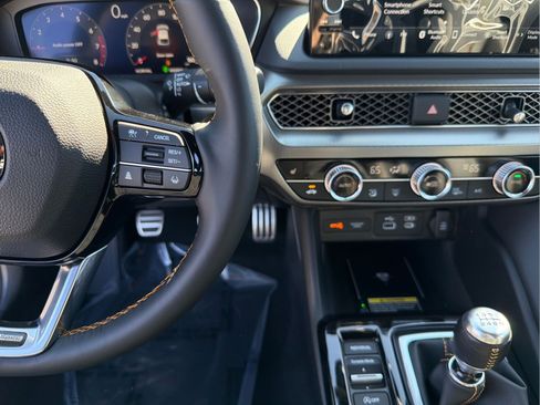 New 2026 Acura Integra A-Spec FWD image 17