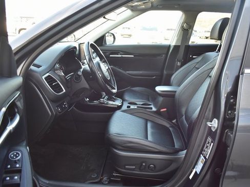 Used 2021 Kia Seltos SX w/ SX Sunroof Package image 13