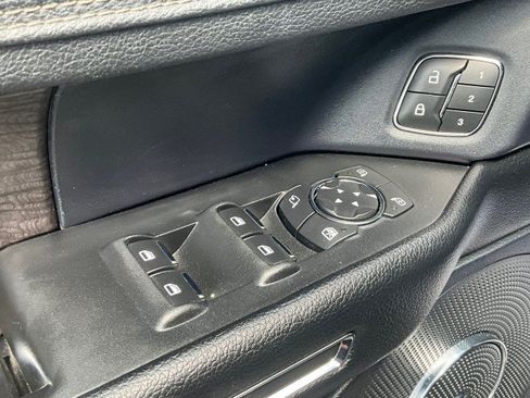 Used 2020 Ford Expedition Limited AWD/4WD image 29