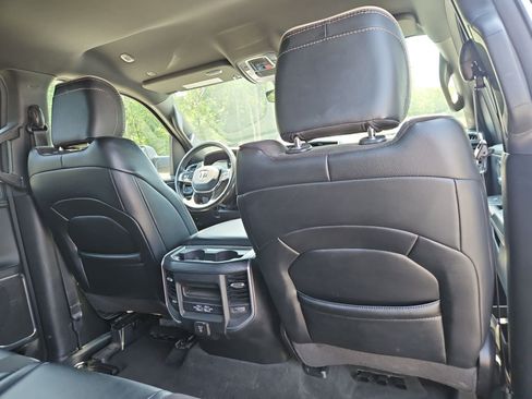 Used 2024 RAM 1500 Laramie RWD image 18