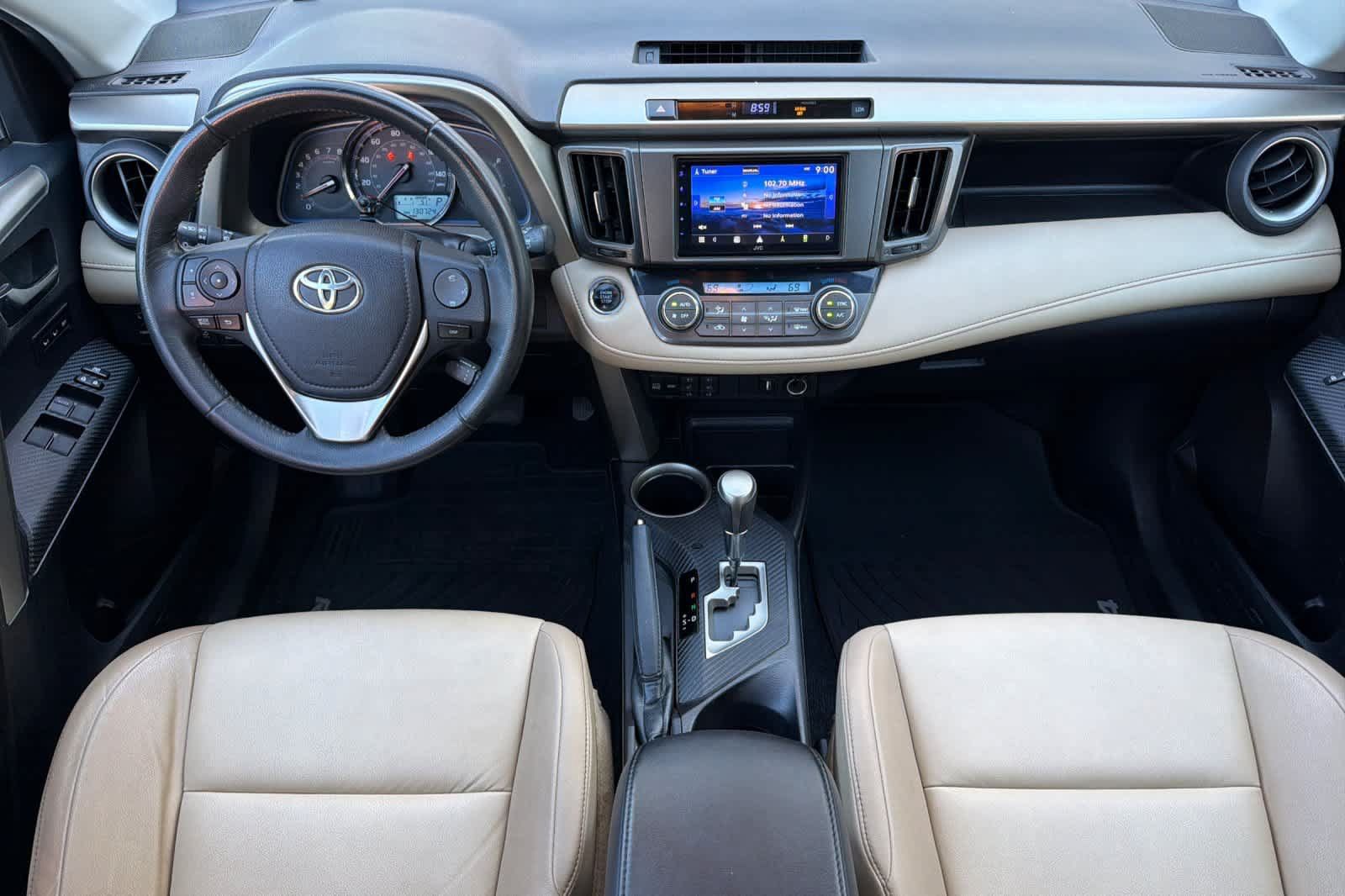 Used 2014 Toyota RAV4 Limited w/ Technology Package AWD/4WD image 3