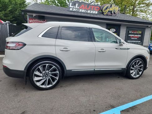 Used 2020 Lincoln Nautilus Reserve w/ Equipment Group 202A AWD/4WD image 10