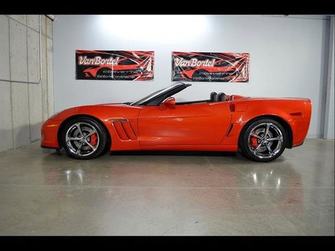 Used 2011 Chevrolet Corvette Grand Sport w/ Preferred Equipment Group RWD image 25