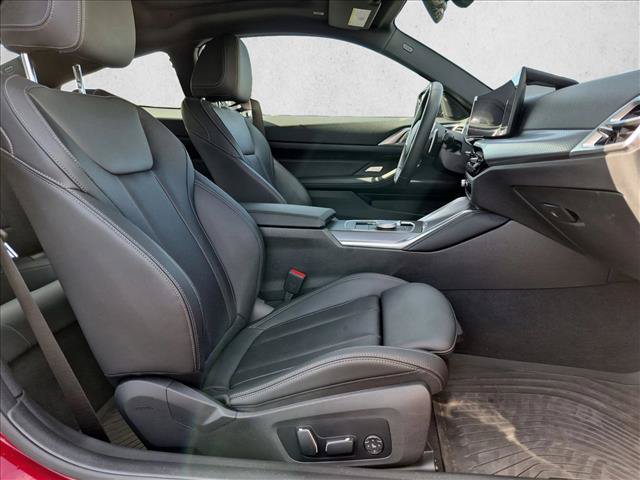 Used 2026 BMW 430i Coupe w/ M Sport Package RWD image 22
