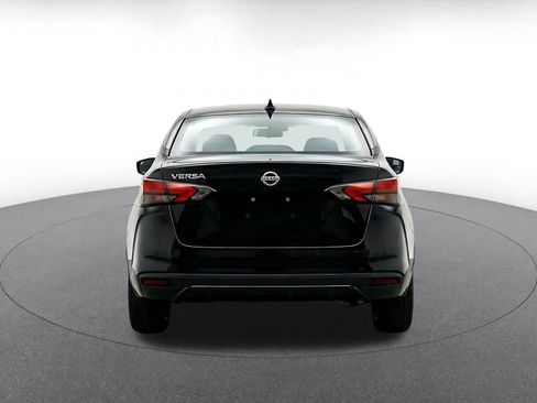 Used 2025 Nissan Versa SV FWD image 8
